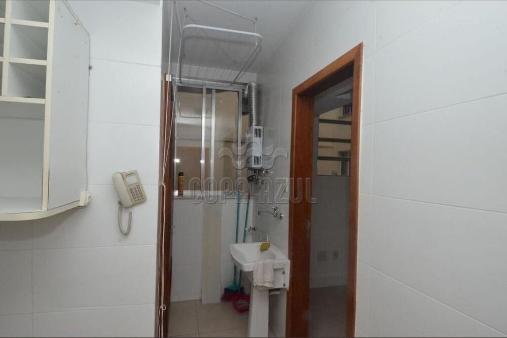 Apartamento à venda com 2 quartos, 70m² - Foto 14