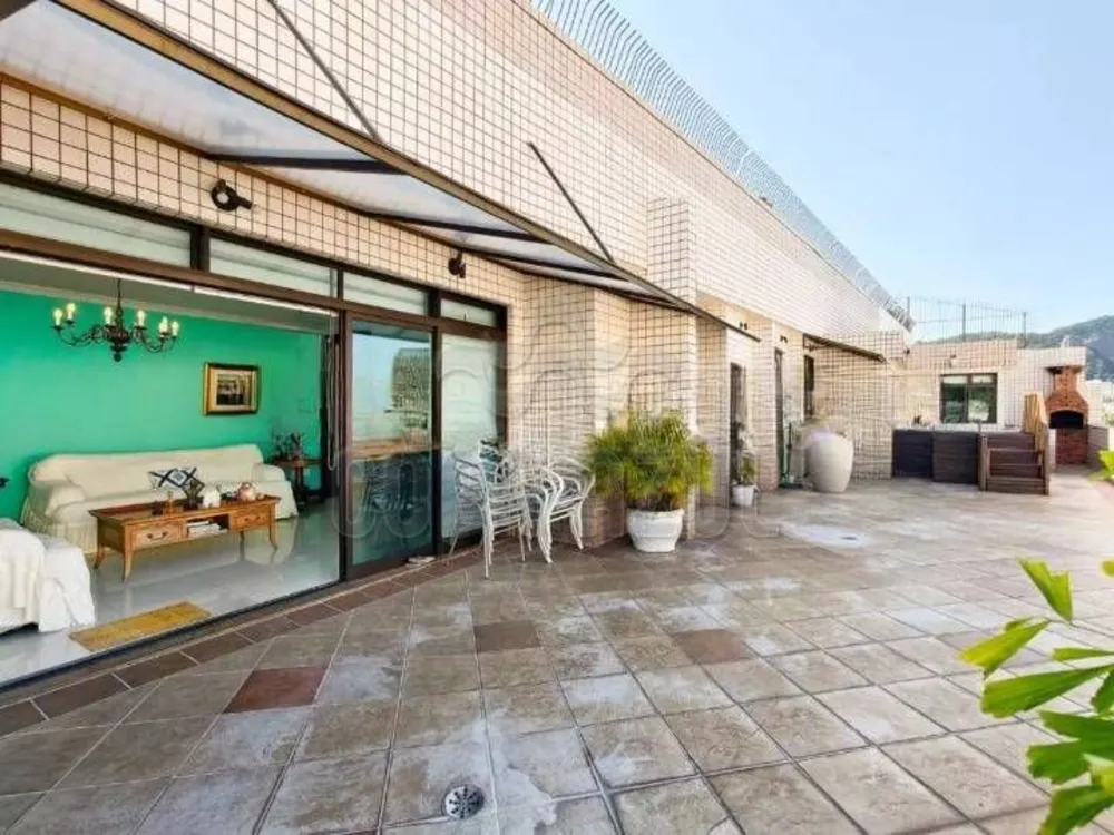 Cobertura, 3 quartos, 230 m² - Foto 4