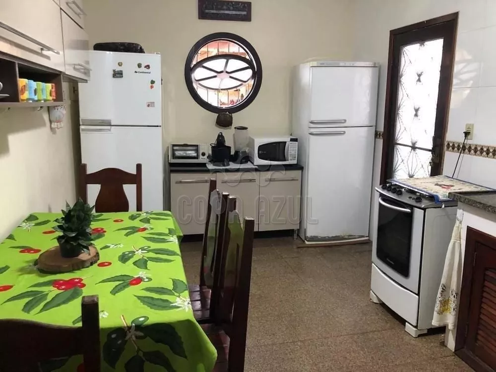 Casa, 6 quartos, 600 m² - Foto 23