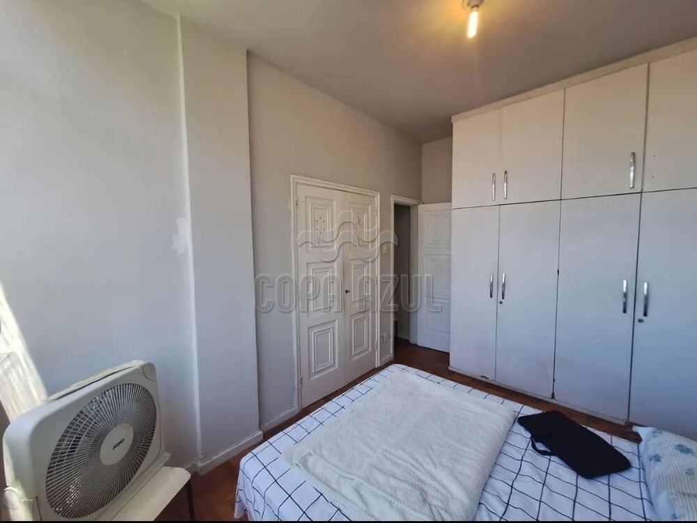 Apartamento à venda com 2 quartos, 68m² - Foto 12