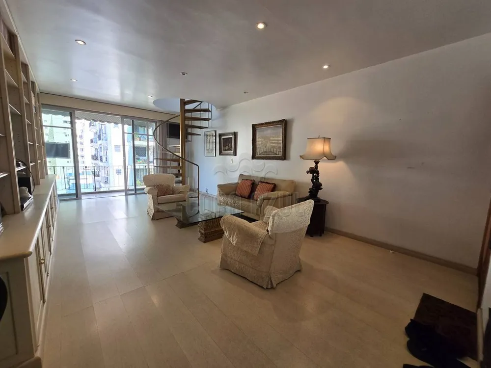 Cobertura, 3 quartos, 199 m² - Foto 3