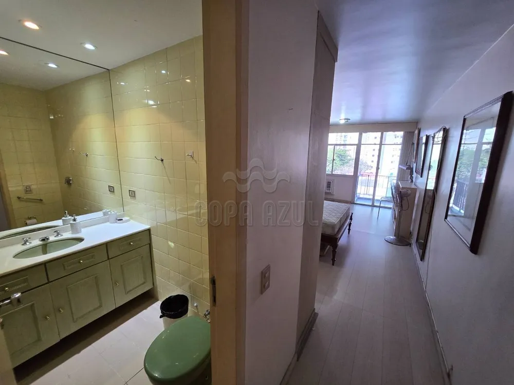 Cobertura, 3 quartos, 199 m² - Foto 2