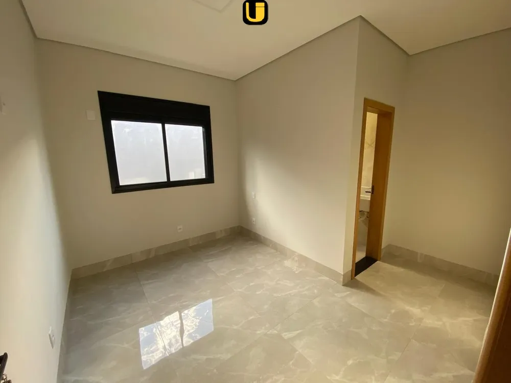 Casa, 3 quartos, 250 m² - Foto 2