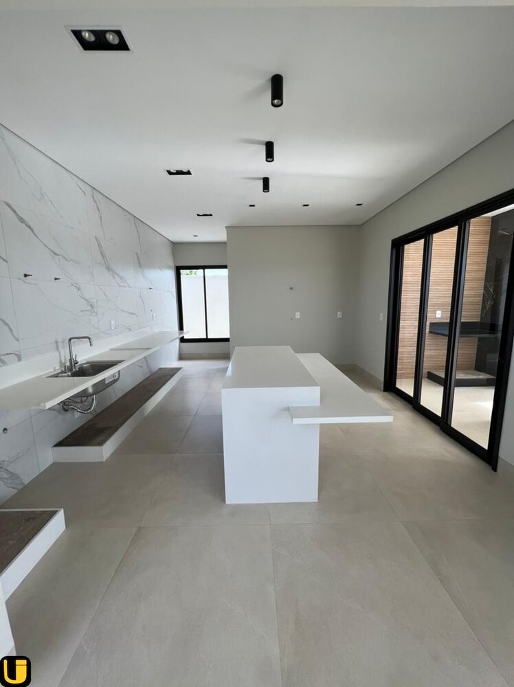 Casa, 4 quartos, 430 m² - Foto 4