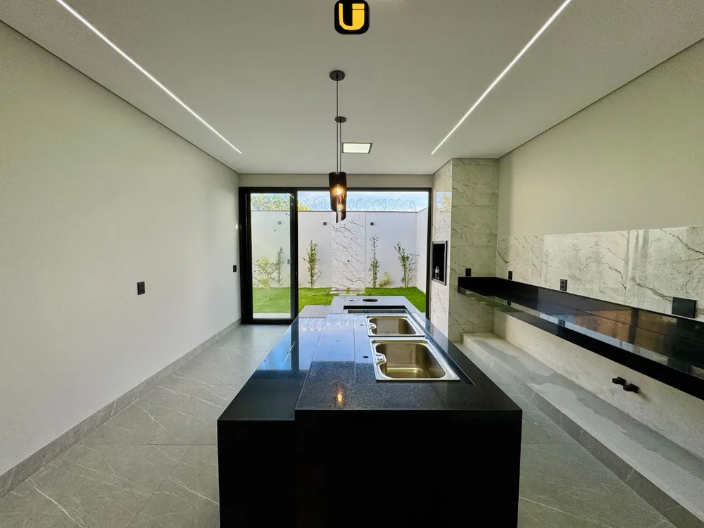 Casa, 3 quartos, 250 m² - Foto 9