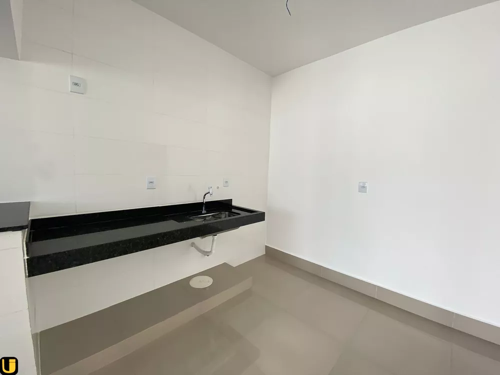 Casa à venda com 3 quartos, 125m² - Foto 4