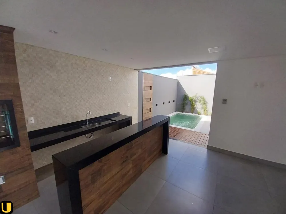 Casa, 3 quartos, 250 m² - Foto 1