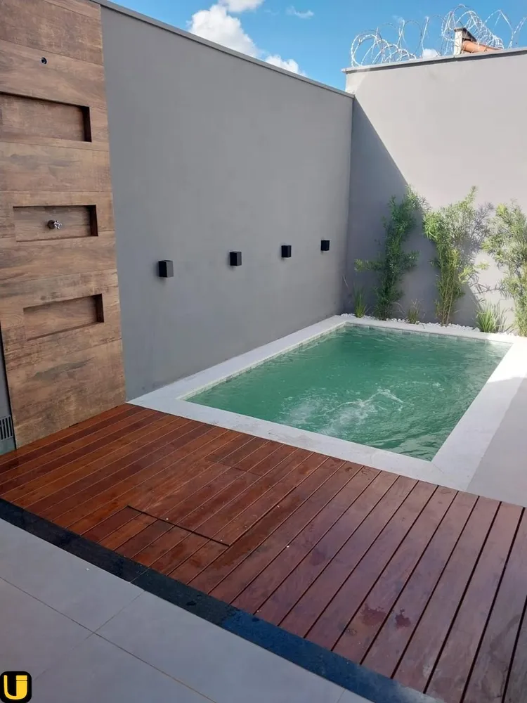 Casa, 3 quartos, 250 m² - Foto 2