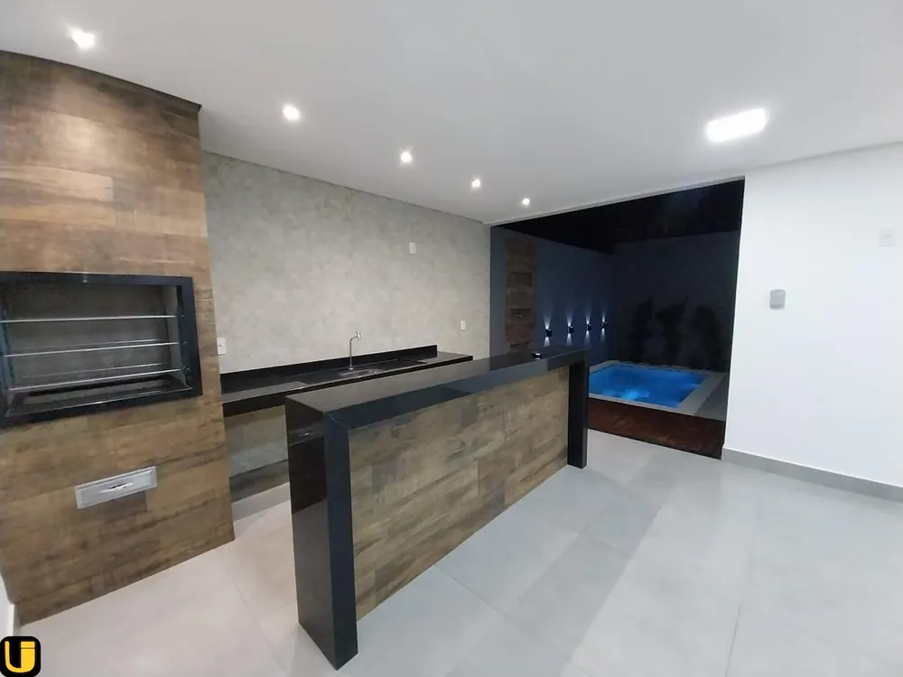 Casa, 3 quartos, 250 m² - Foto 3