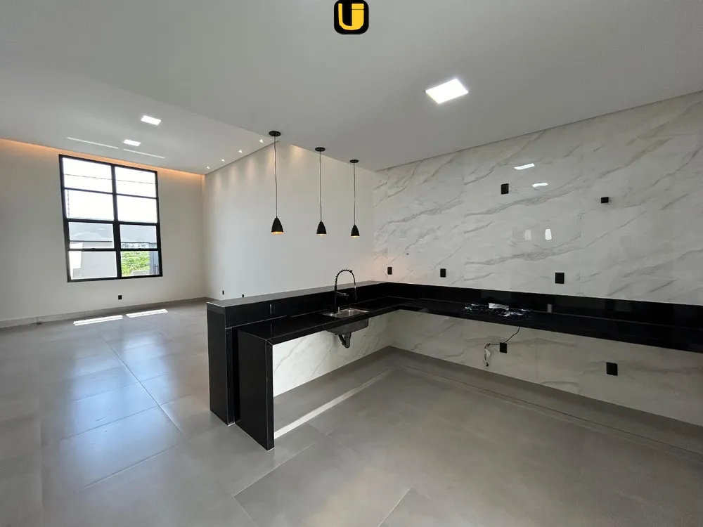 Casa, 3 quartos, 250 m² - Foto 5
