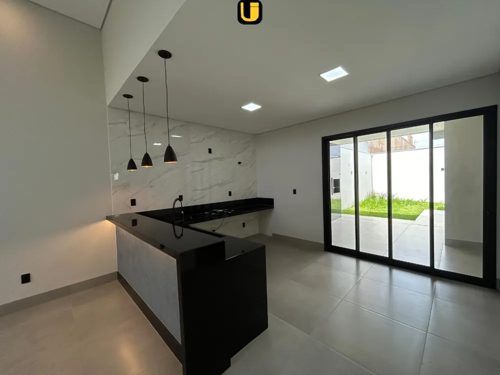 Casa, 3 quartos, 250 m² - Foto 4