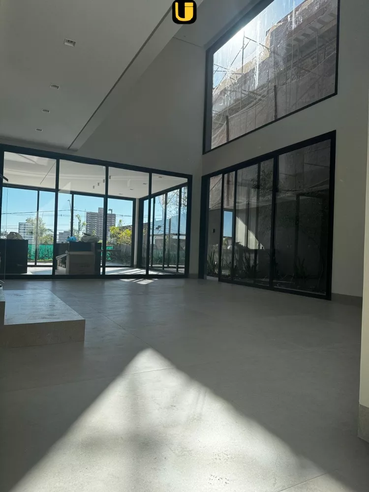 Casa à venda com 4 quartos, 398m² - Foto 3