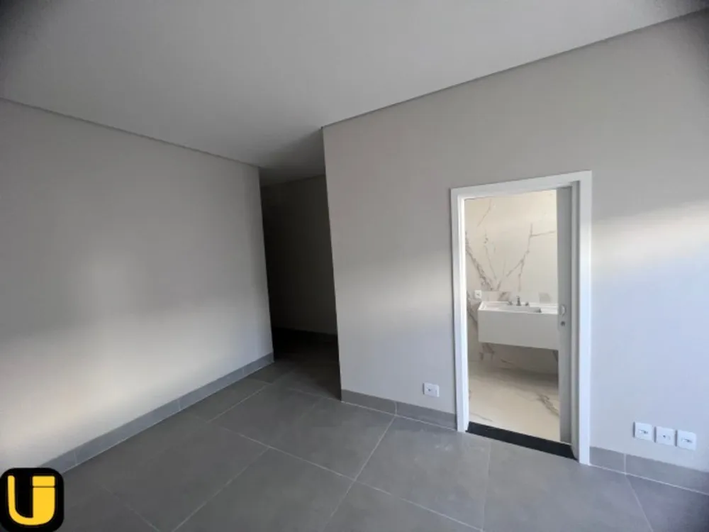 Casa, 3 quartos, 360 m² - Foto 15