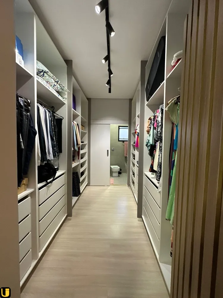 Casa, 3 quartos, 253 m² - Foto 19