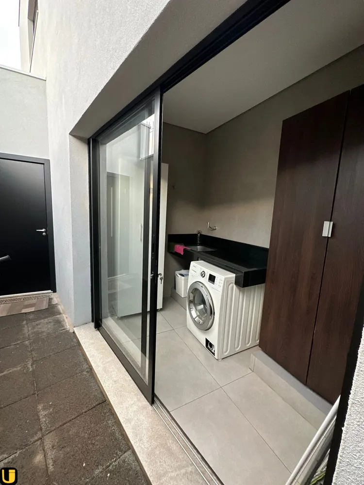Casa, 3 quartos, 253 m² - Foto 11