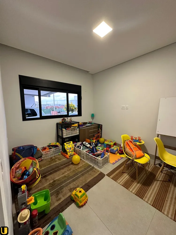 Casa, 3 quartos, 253 m² - Foto 3
