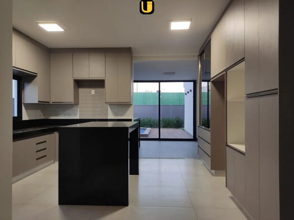 Casa, 4 quartos, 468 m² - Foto 1