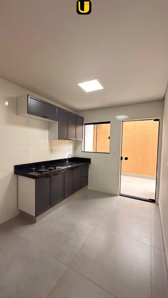 Casa, 3 quartos, 250 m² - Foto 2