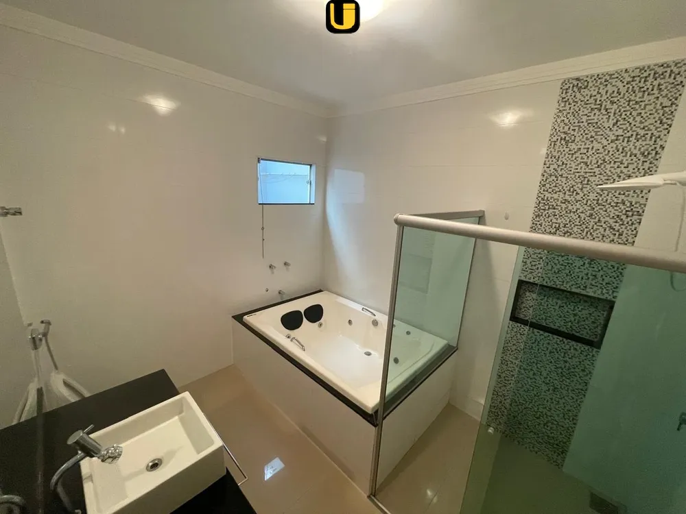 Casa, 3 quartos, 250 m² - Foto 9