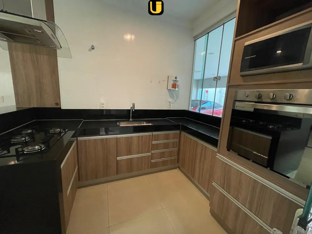 Casa, 3 quartos, 250 m² - Foto 11