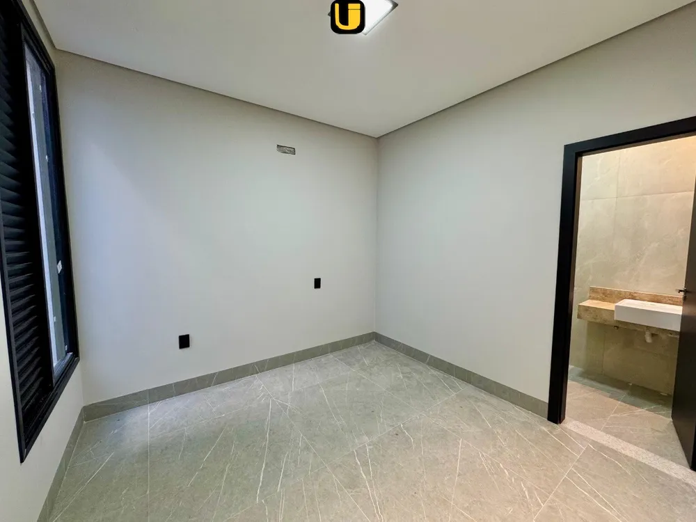 Casa, 3 quartos, 250 m² - Foto 2