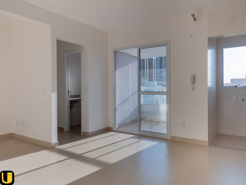 Apartamento, 2 quartos, 60 m² - Foto 2