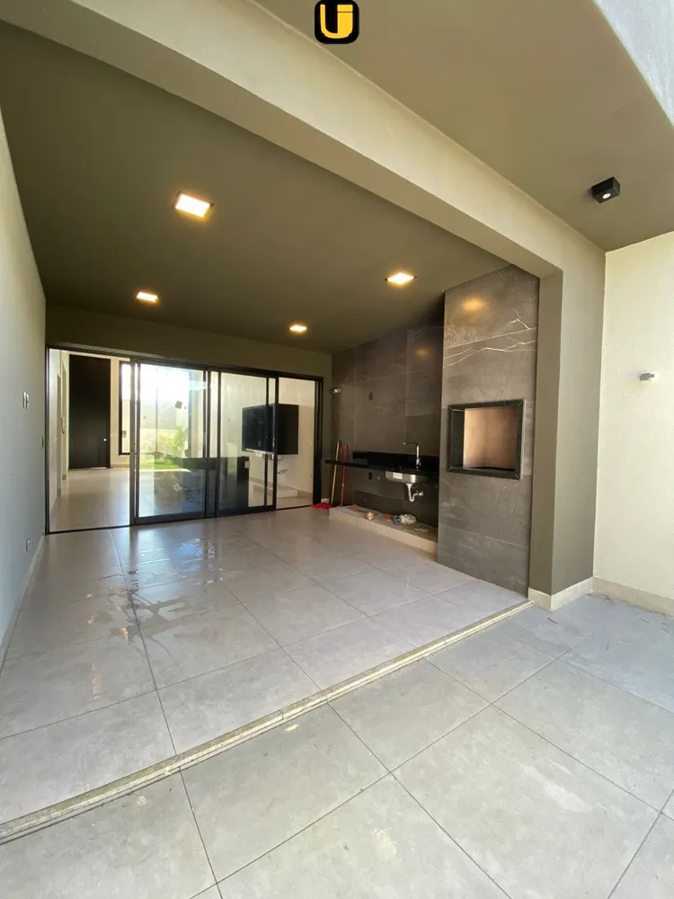 Casa, 3 quartos, 286 m² - Foto 1
