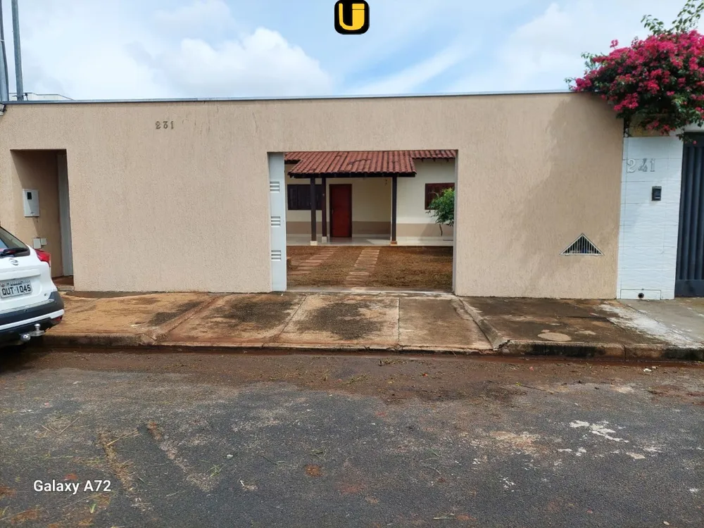 Casa, 3 quartos, 270 m² - Foto 2