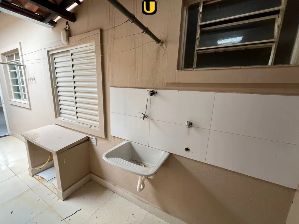 Casa, 3 quartos, 270 m² - Foto 8