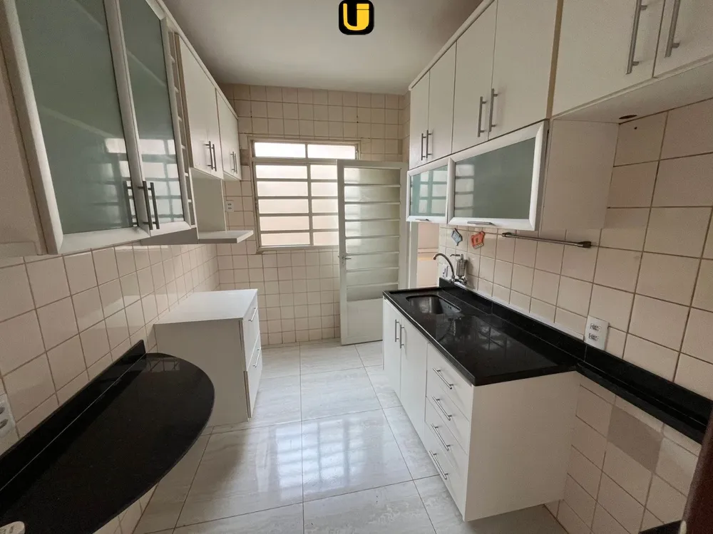 Casa, 3 quartos, 270 m² - Foto 9