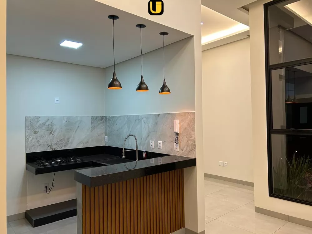 Casa à venda com 2 quartos, 125m² - Foto 12