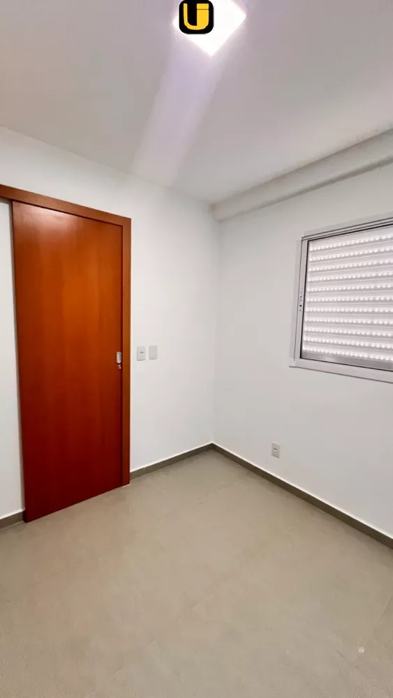 Apartamento à venda com 3 quartos, 66m² - Foto 3