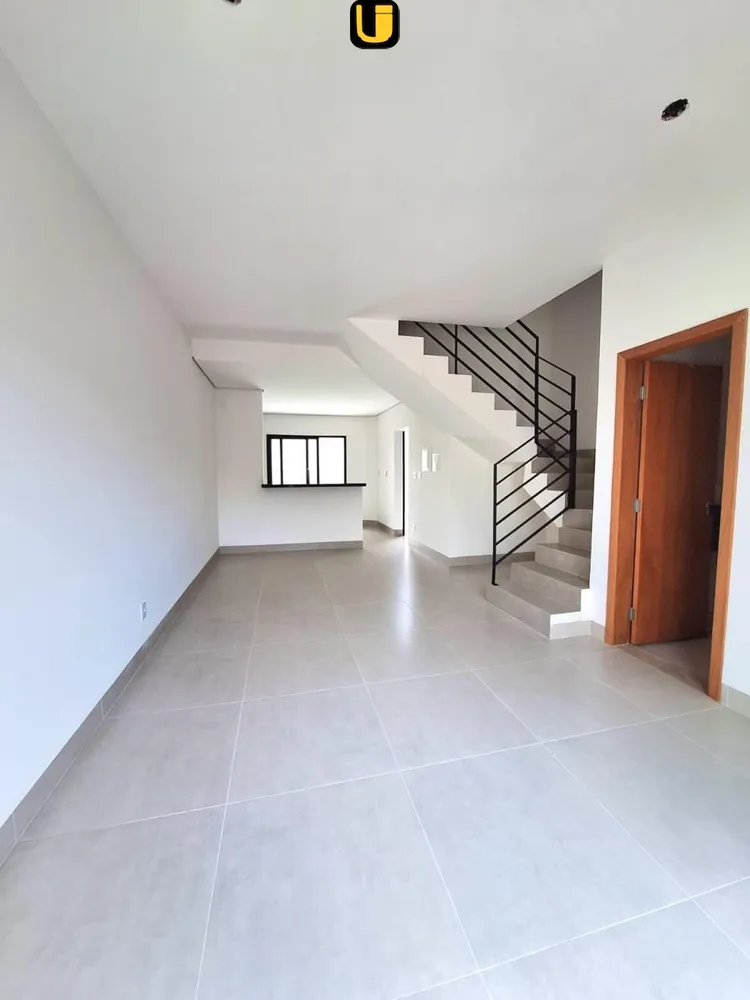 Casa, 3 quartos, 125 m² - Foto 2