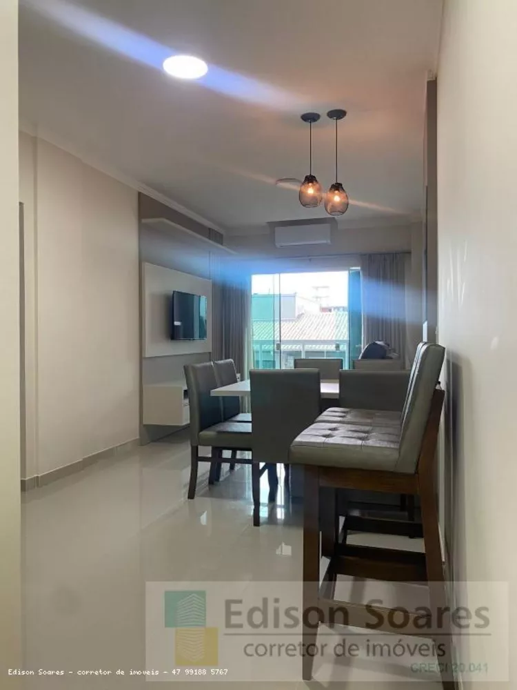 Apartamento à venda com 3 quartos, 93m² - Foto 4