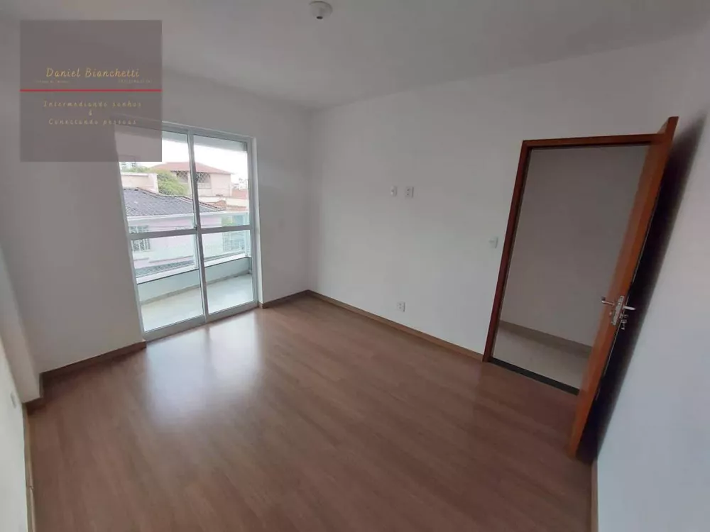 Apartamento à venda com 3 quartos, 110m² - Foto 1