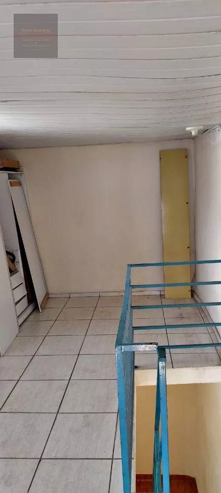 Apartamento à venda com 3 quartos, 160m² - Foto 2