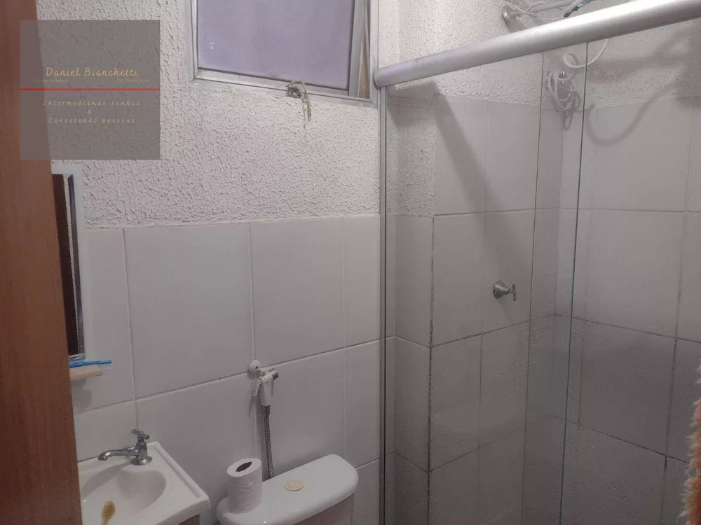 Apartamento à venda com 2 quartos, 45m² - Foto 2