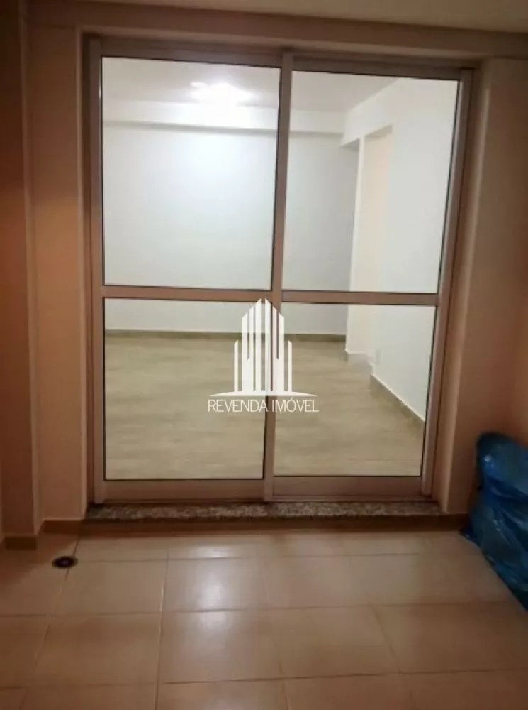 Apartamento à venda com 2 quartos, 65m² - Foto 1