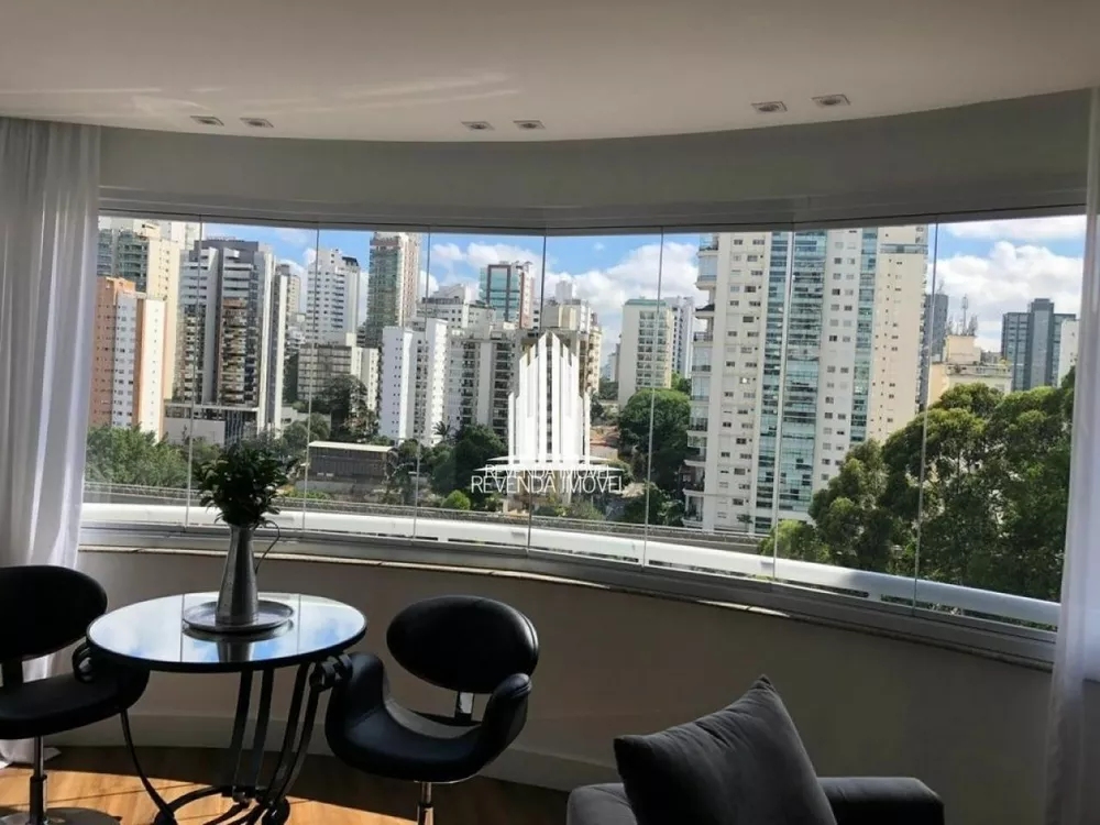 Apartamento à venda com 2 quartos, 116m² - Foto 1