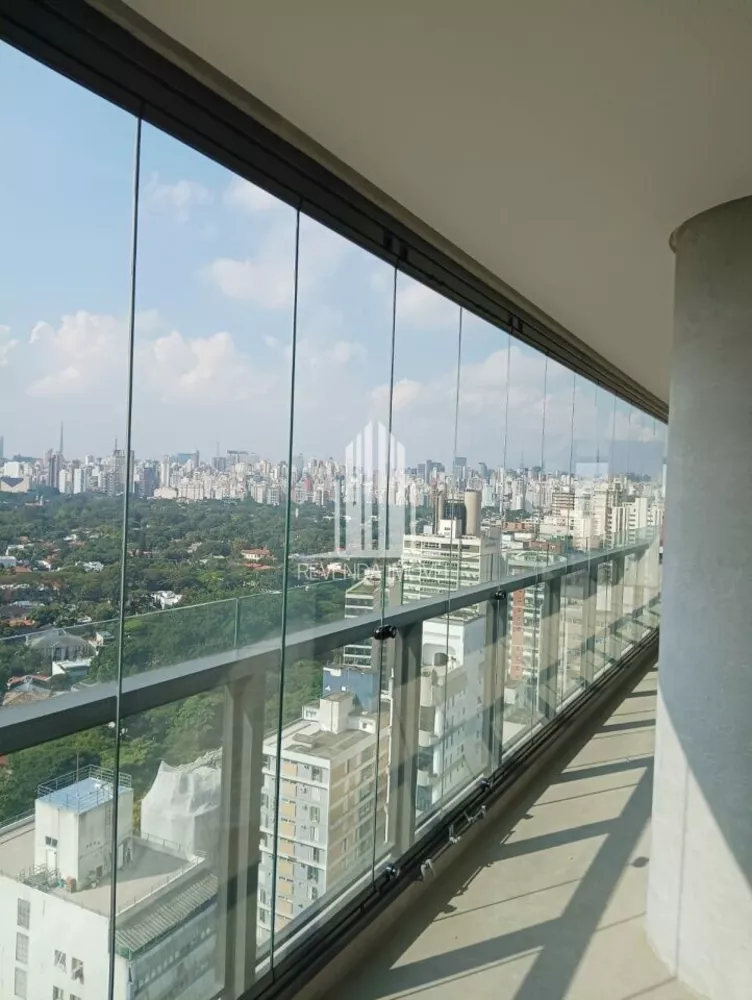 Apartamento à venda com 3 quartos, 288m² - Foto 2