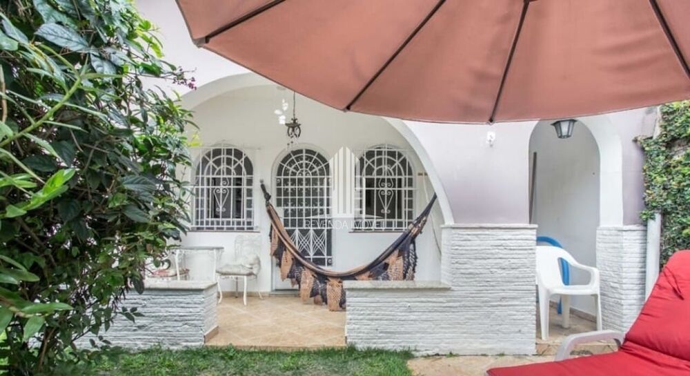 Casa de Condomínio à venda com 6 quartos, 238m² - Foto 1