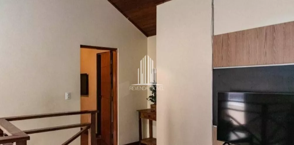 Casa de Vila à venda com 4 quartos, 313m² - Foto 4