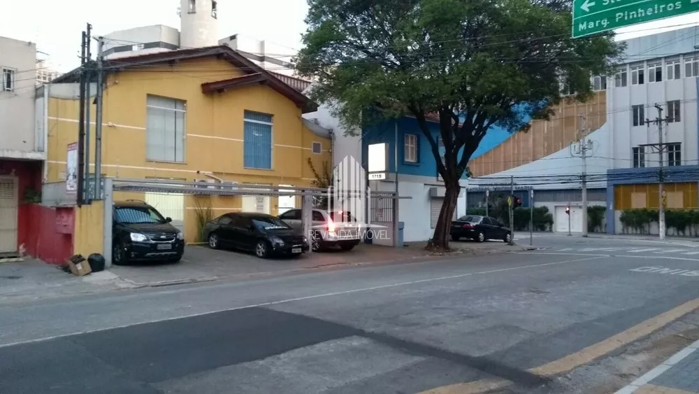 Casa Comercial à venda com 1 quarto, 125m² - Foto 12