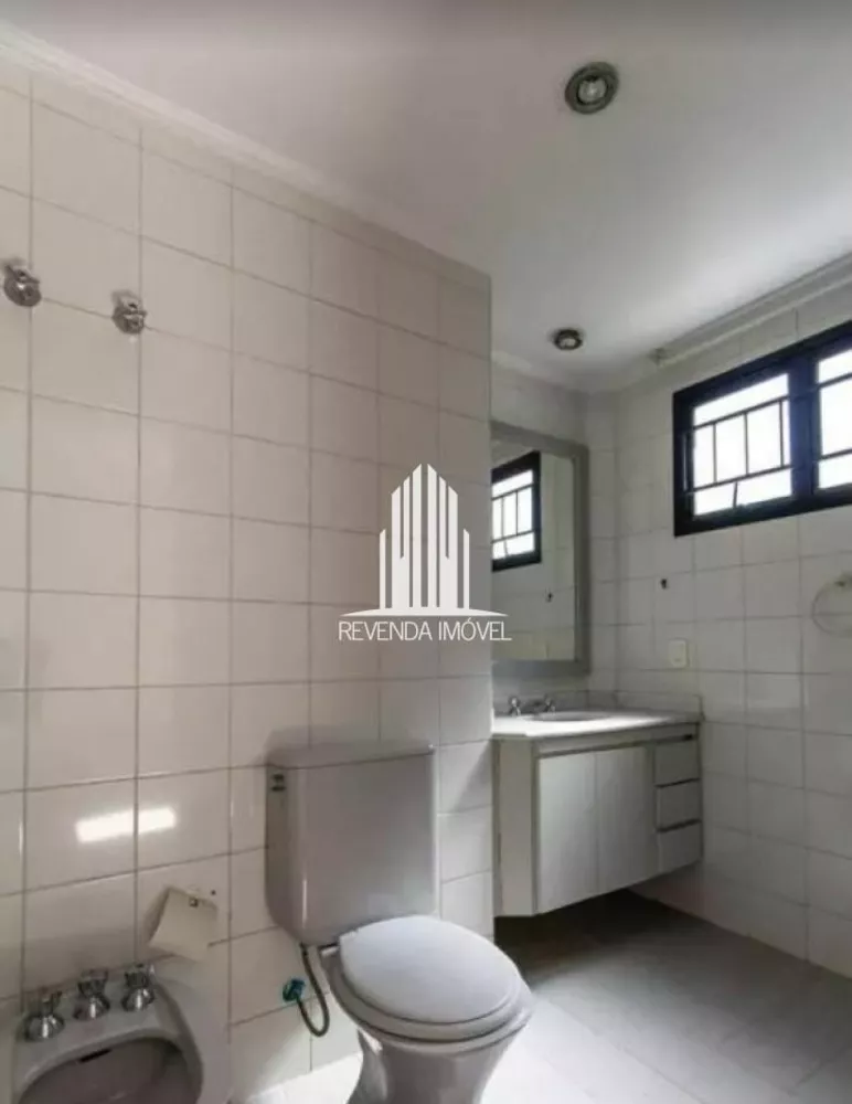 Apartamento à venda com 4 quartos, 200m² - Foto 8