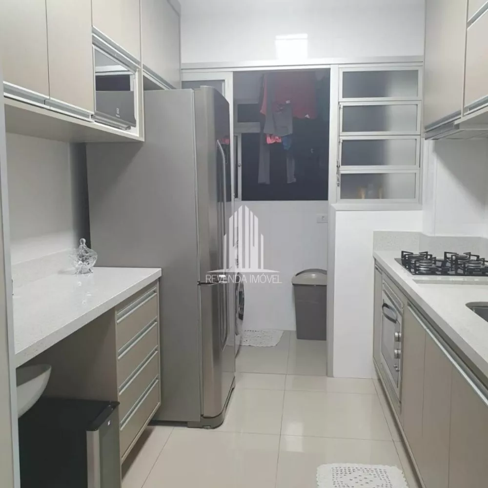 Apartamento à venda com 2 quartos, 65m² - Foto 4