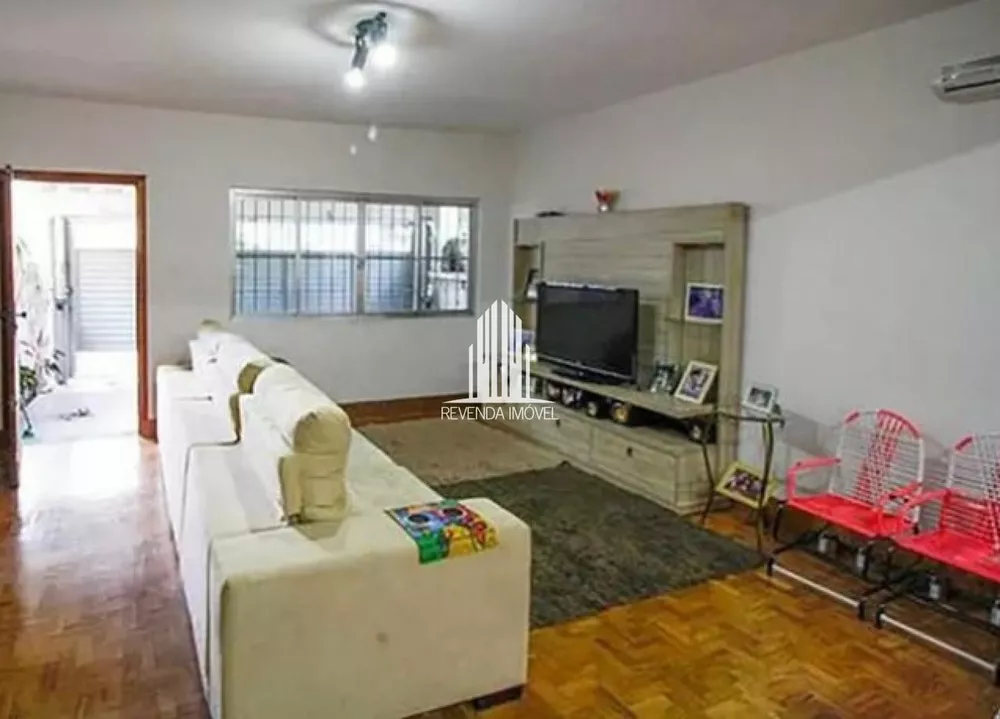 Casa de Vila à venda com 3 quartos, 212m² - Foto 4