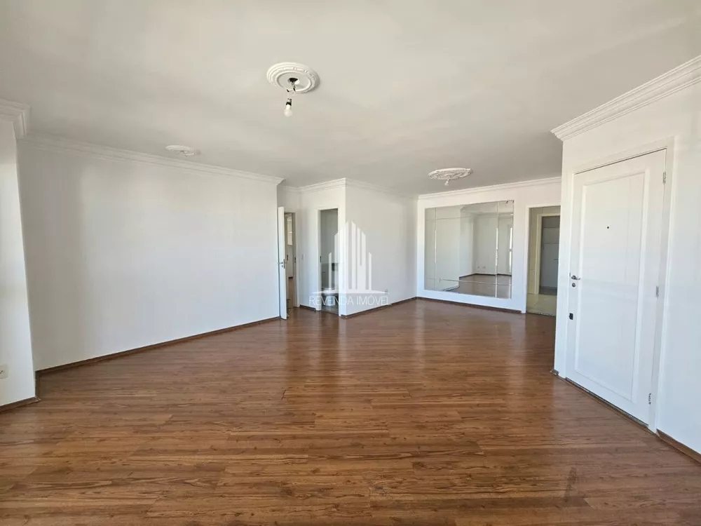 Apartamento à venda com 3 quartos, 127m² - Foto 1