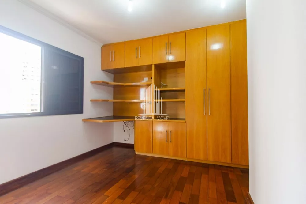 Apartamento à venda com 3 quartos, 184m² - Foto 7