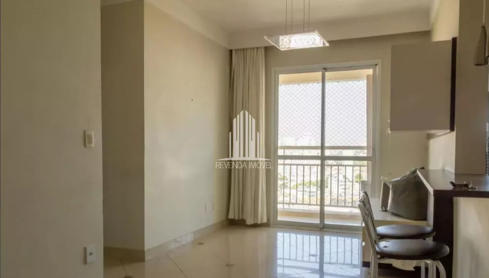 Apartamento à venda com 2 quartos, 59m² - Foto 2