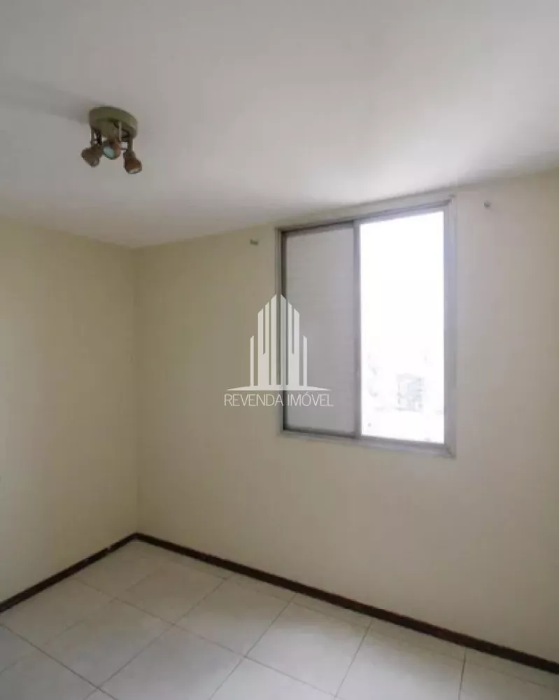 Apartamento à venda com 2 quartos, 60m² - Foto 4